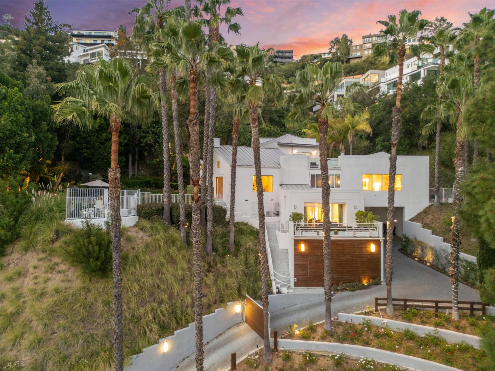 Rising Glen Apartment - Los Angeles — Photos 3